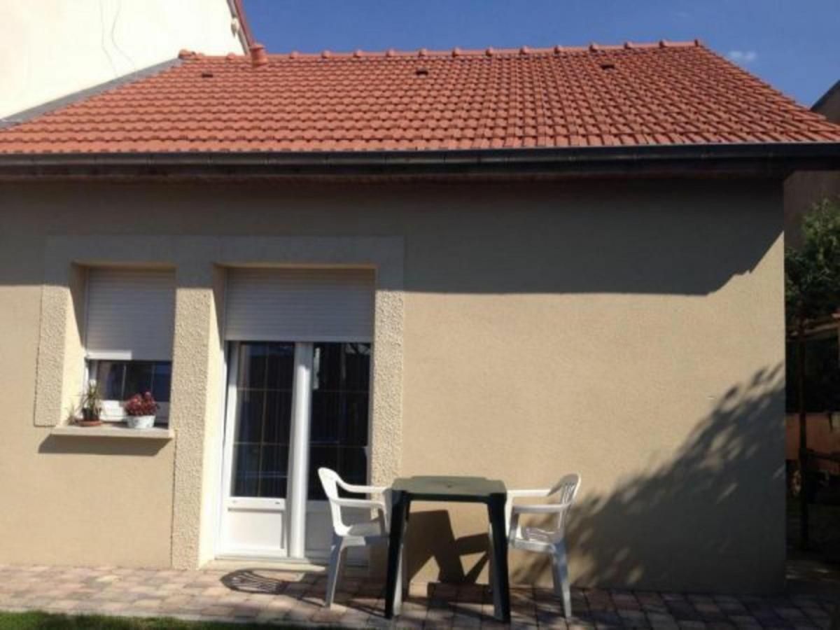 Charmant Gite A Etain, Tout Inclus, Proche Verdun Avec Terrasse Et Parking - Fr-1-585-3 Exterior photo